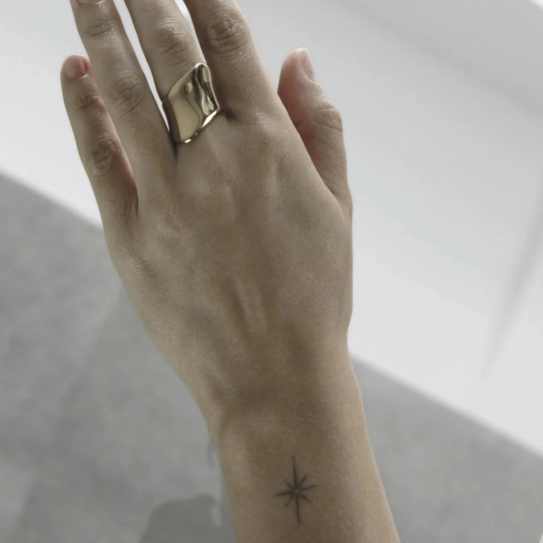 Courage Waterproof Arrow Statement Ring 18K Gold Plating